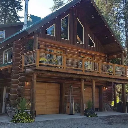 Dancing Bear Lodge